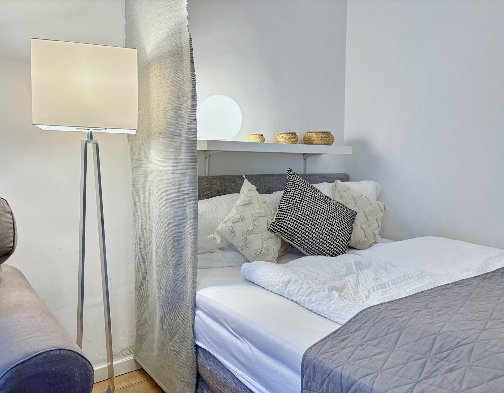 Luxurious And Bright, 5 Min To City Center Wien